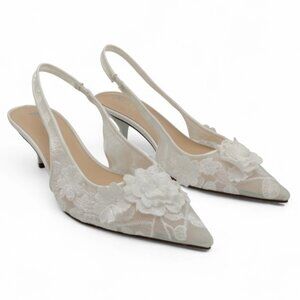 Betsey Johnson Dian Women's Size 7 Ivory Floral Lace Bridal Glam Slingback Pumps